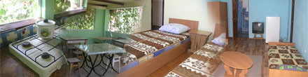 Подробнее о частной гостинице в Береговом. Описание и фотографии номеров, цены: http://KPblM.info/beregovoeprivathotel.html