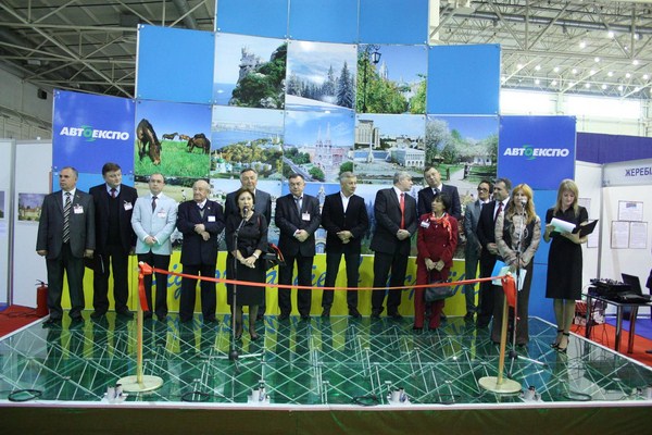 Крымская делегация приняла участие в открытии Международного туристического салона «Украина-2011» в Киеве (ФОТО)