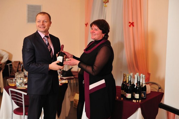В «New World Wine Club» прошел бал Крымских игристых вин (ФОТО)