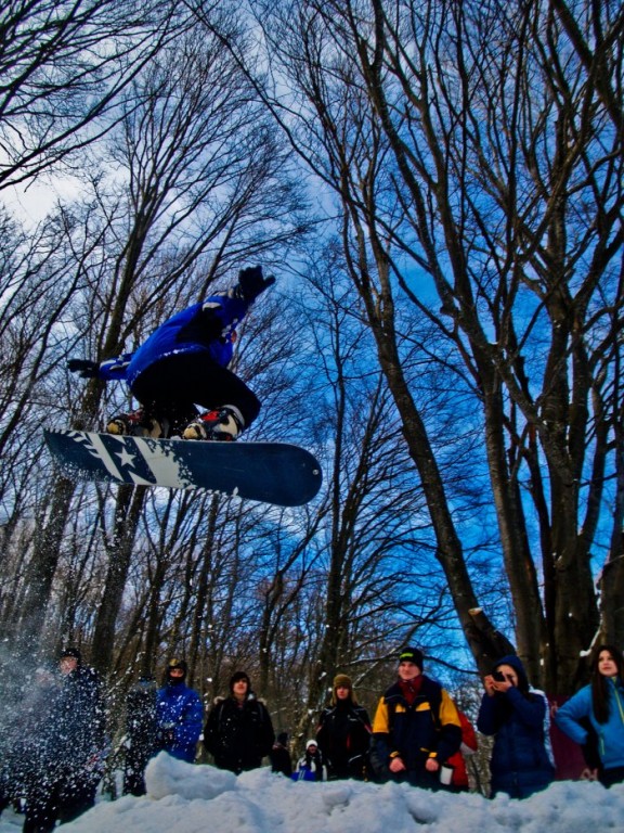 Крымские сноубордисты устроили Open air вечеринку