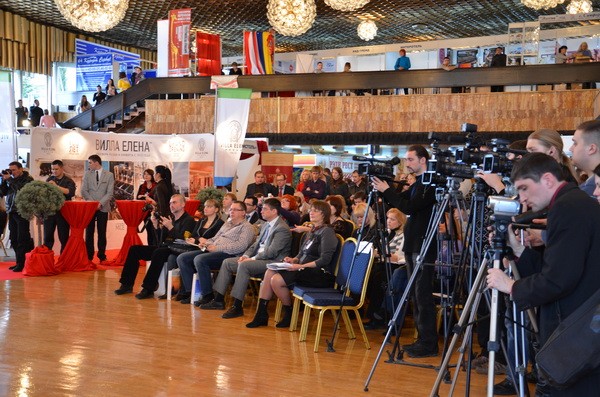 На ялтинской ярмарке презентован проект ЕС по поддержке развития туризма в Крыму