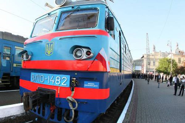 До конца высокого курортного сезона в Крым увеличат количество поездов