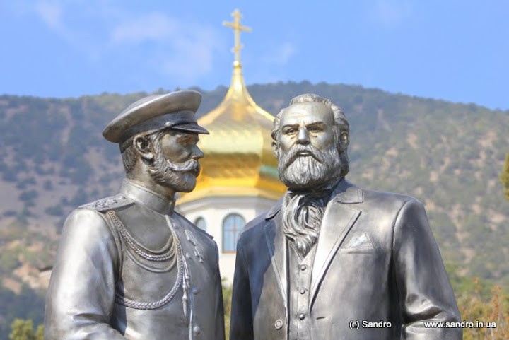 В Новом Свете открыли памятник Льву Голицыну и Николаю II