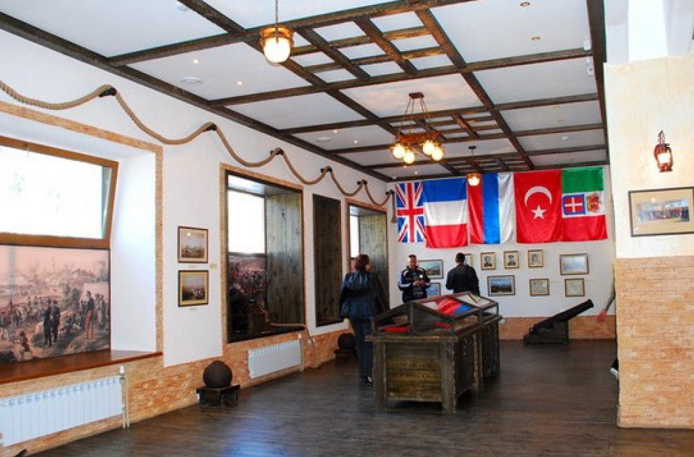 Участники евпаторийской туристической выставки посетили Музей истории Крымской войны