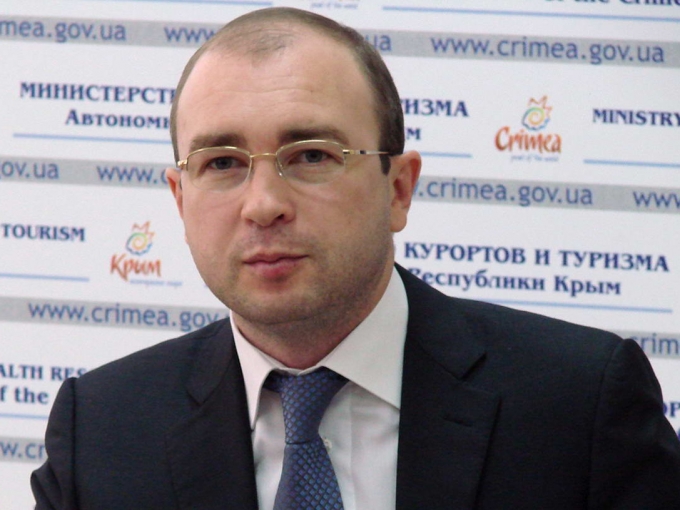 Обучение специалистов туристической отрасли является одной из главных задач Минкурортов Крыма, – Александр Лиев