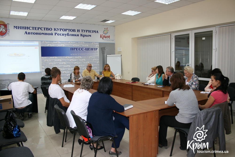 Осойник Горо высказал рекомендации по подготовке и проведению крымских фестивалей (фото)