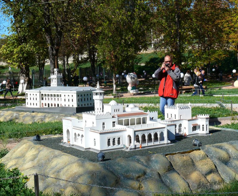Руководителей туристической отрасли Крыма ознакомили с возможностями продаж в сфере активных видов туризма (фото)