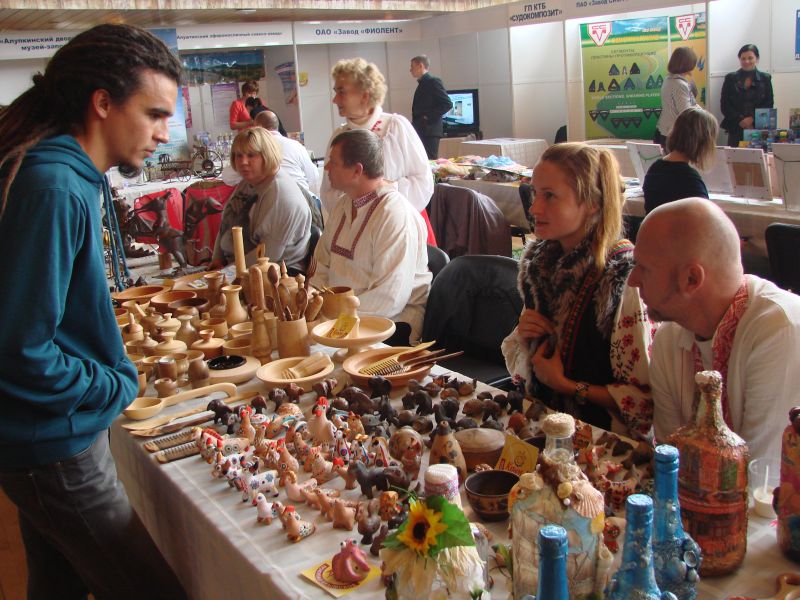 Более 40 санаторно-курортных предприятий Крыма приняли участие в выставке «Покупай крымское»