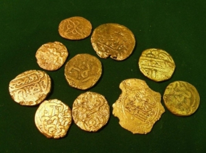 Ханскому дворцу в Бахчисарае передали в дар коллекцию древних монет